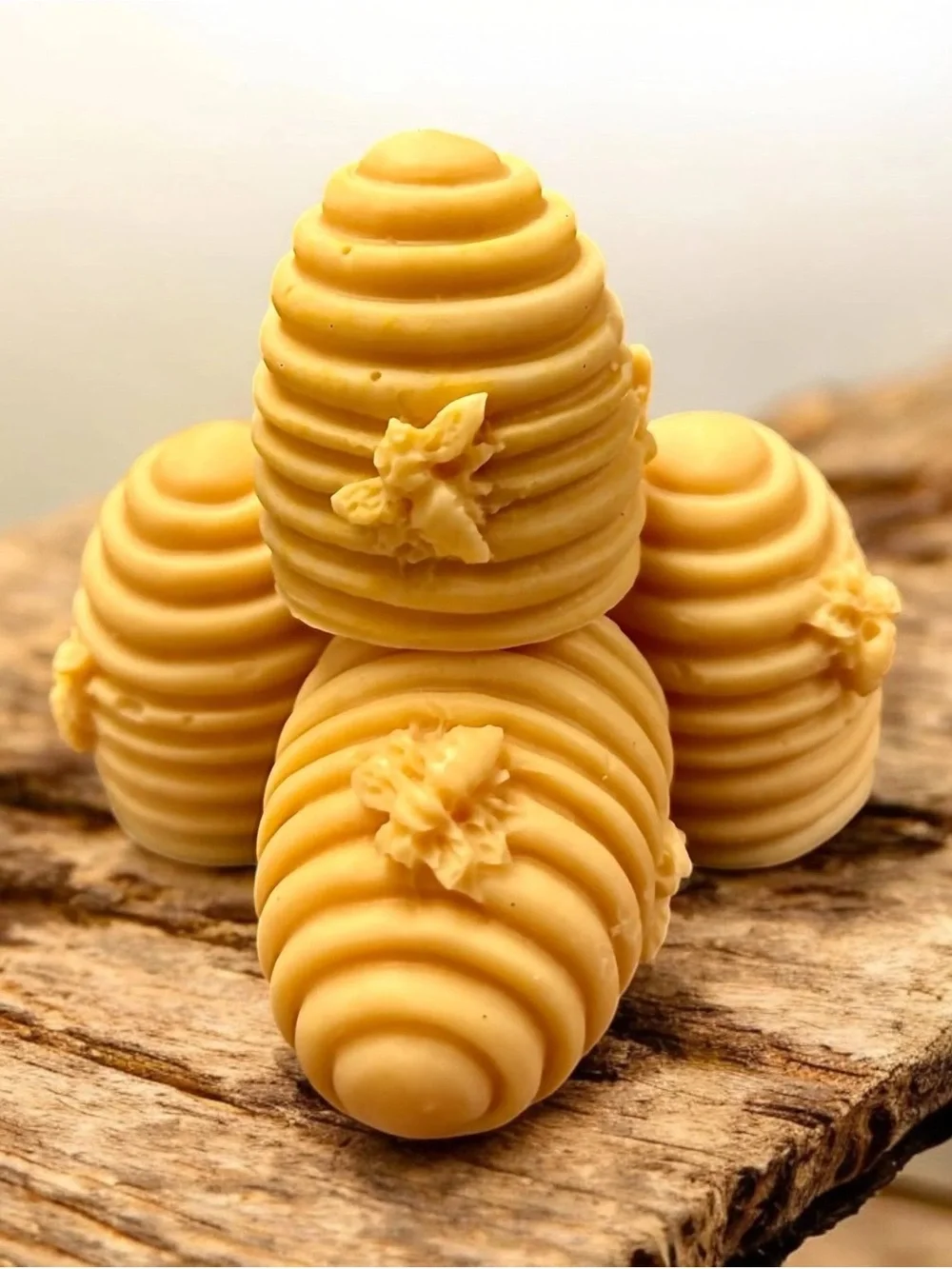 Honeycomb Bees Wax Melts (4 Pack)